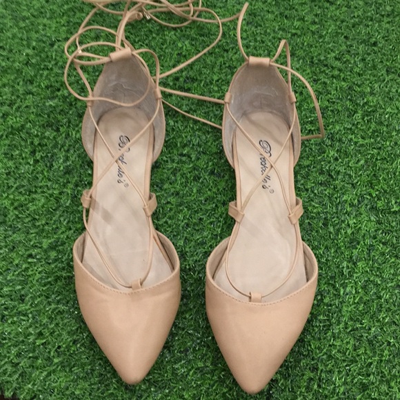 Breckelles pointy toe ankle wrap ballet flats - Picture 2 of 8